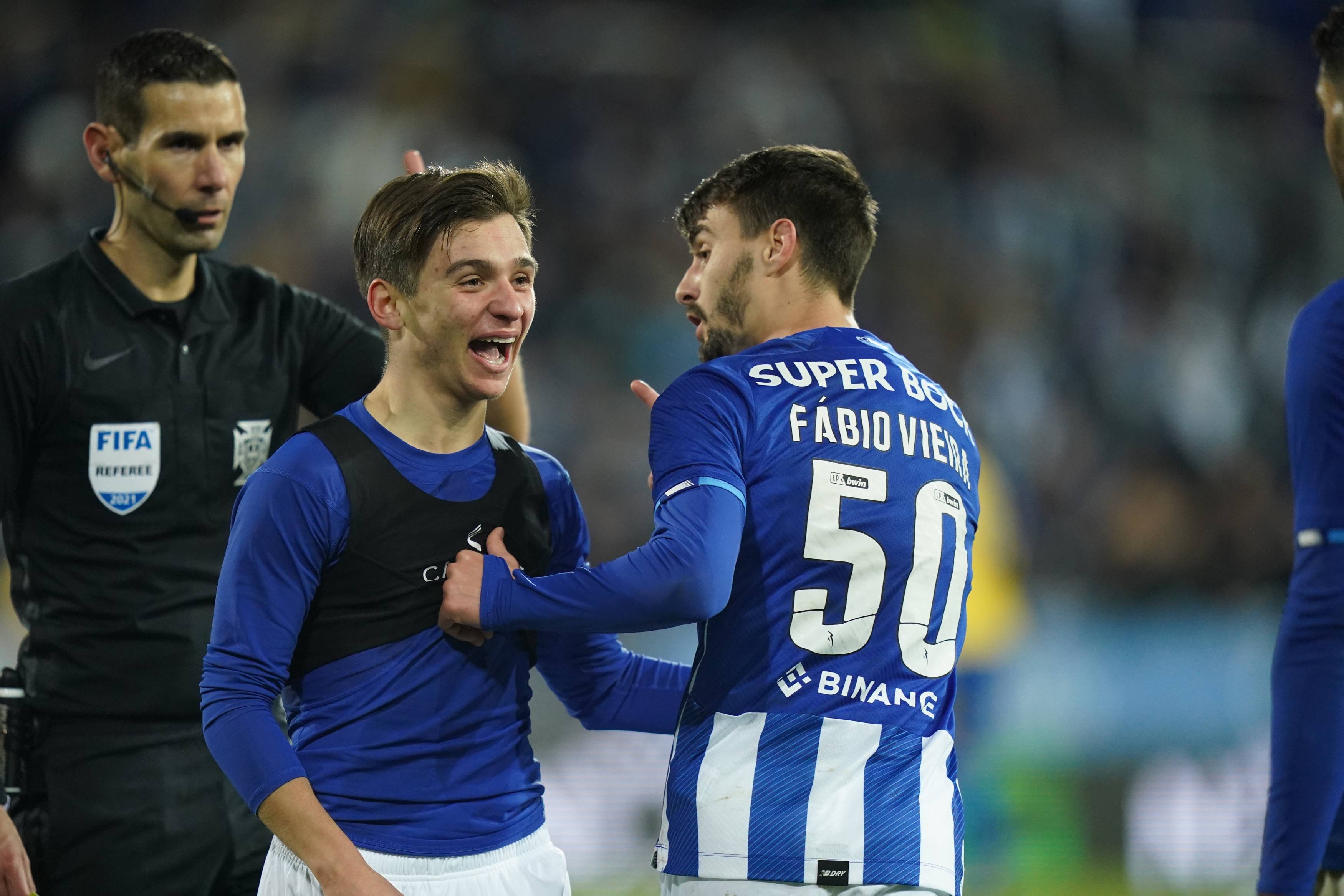 葡萄牙队逆转英格兰队，马龙关键制胜