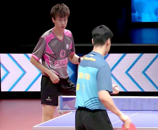 奥地利队鏖战葡萄牙队,林高远高光表现 奥地利队鏖战葡萄牙队,林高远高光表现