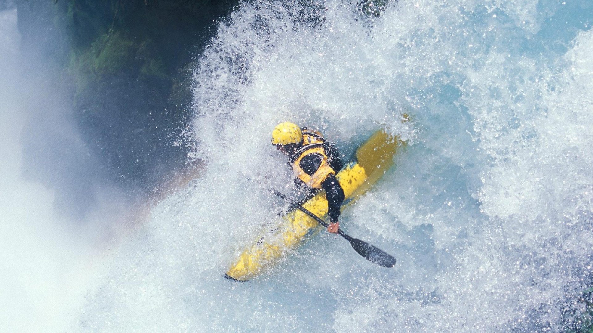 乌拉圭完胜尼斯，金玟哉成为关键先生，亚洲铁闸如何征服欧洲足坛
