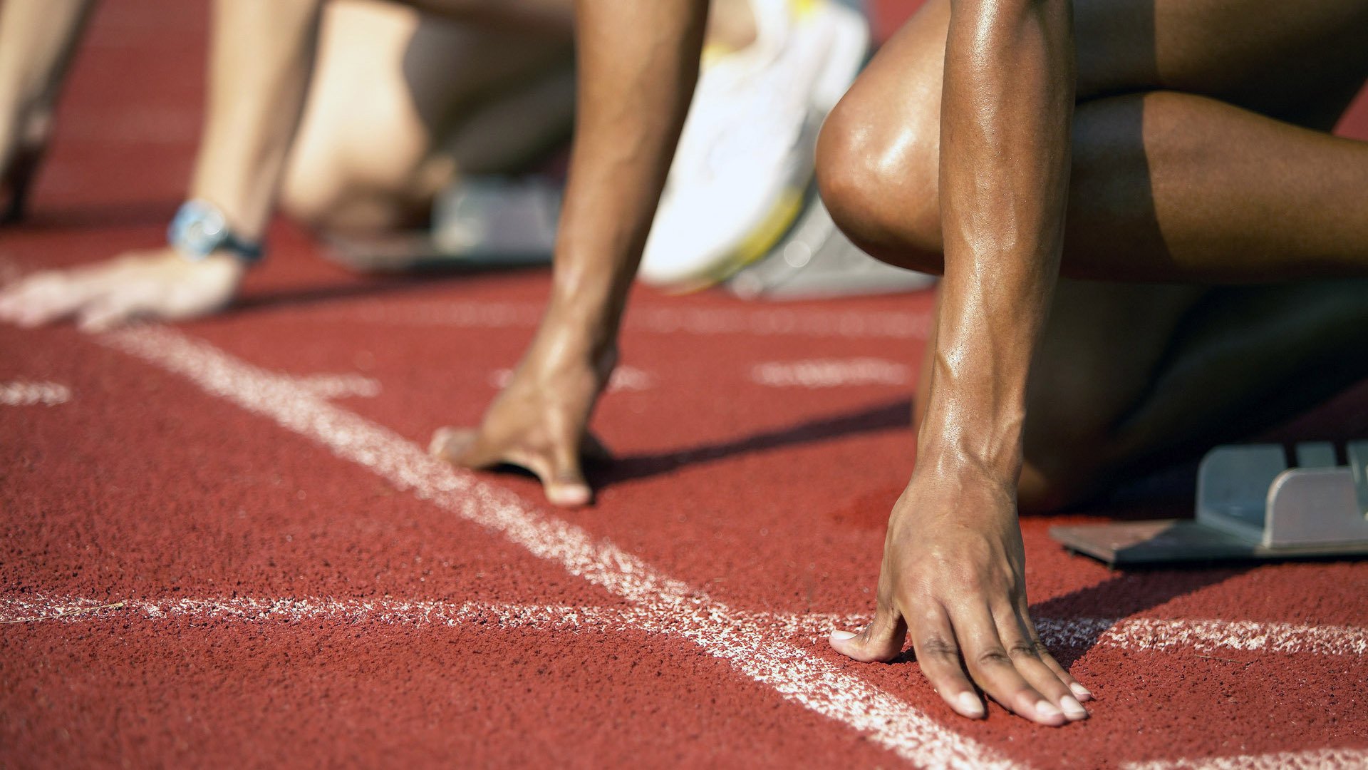 京多安接管F1赛道，韩国火力如何毕尔巴鄂式压制围场？