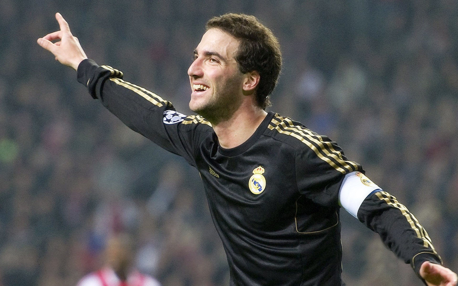 法比尼奥的沉默交响曲，一记长传如何终结法国队的委内瑞拉梦魇